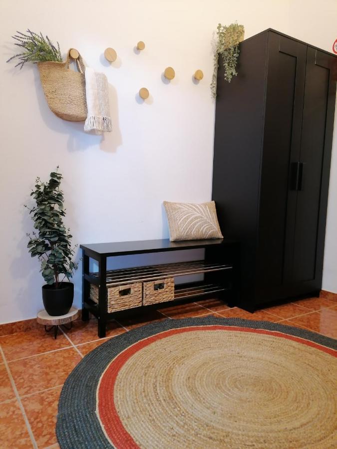Apartment Near The Sea-Self Check-In Подстрана Екстериор снимка